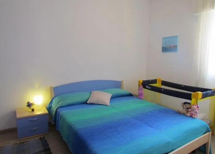 Apartman Homely With Private Garden