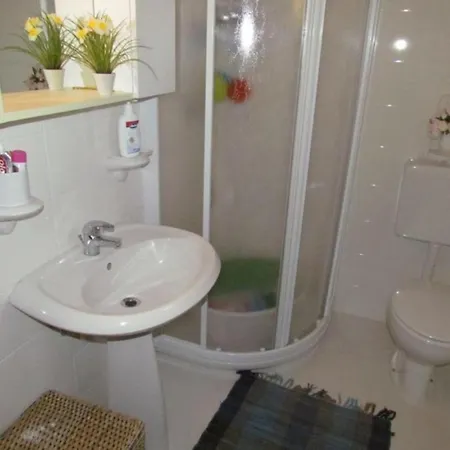 Homely With Private Garden